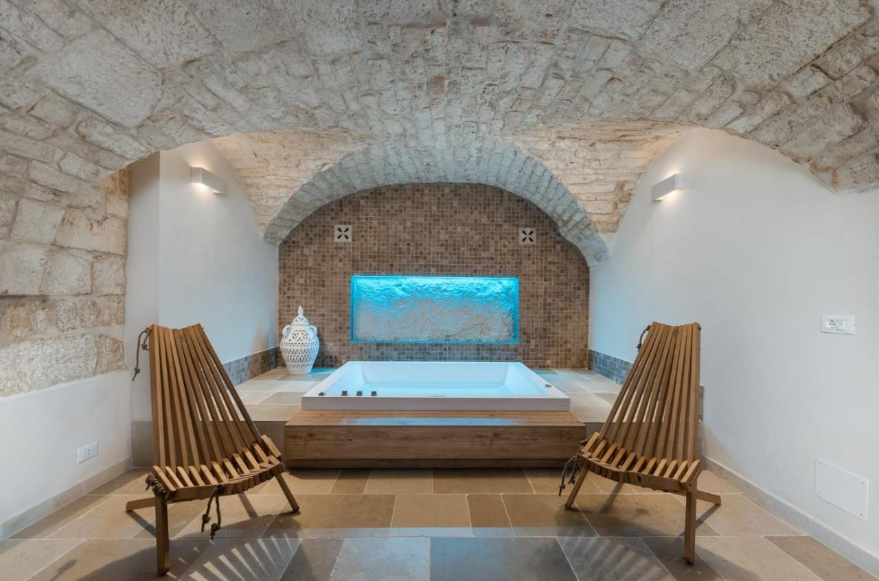 Alba Luxury Suite Остуні Екстер'єр фото