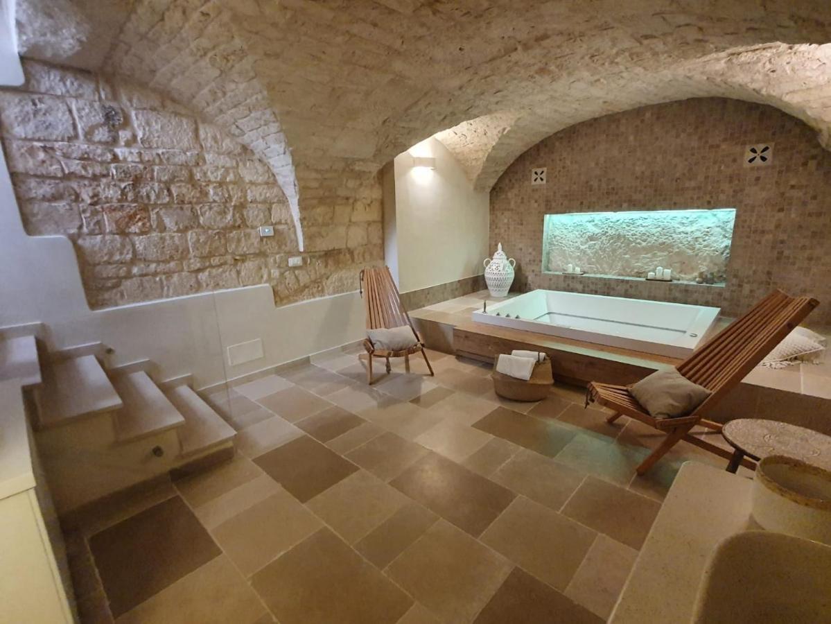 Alba Luxury Suite Остуні Екстер'єр фото